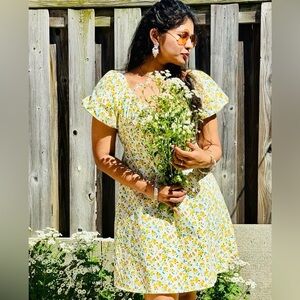 Old Navy Cottagecore SoftGirl Floral Puff Sleeve Dress Smock Back Size M Cotton